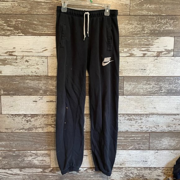 Nike Pants - NIKE Athletic Sweatpant Joggers